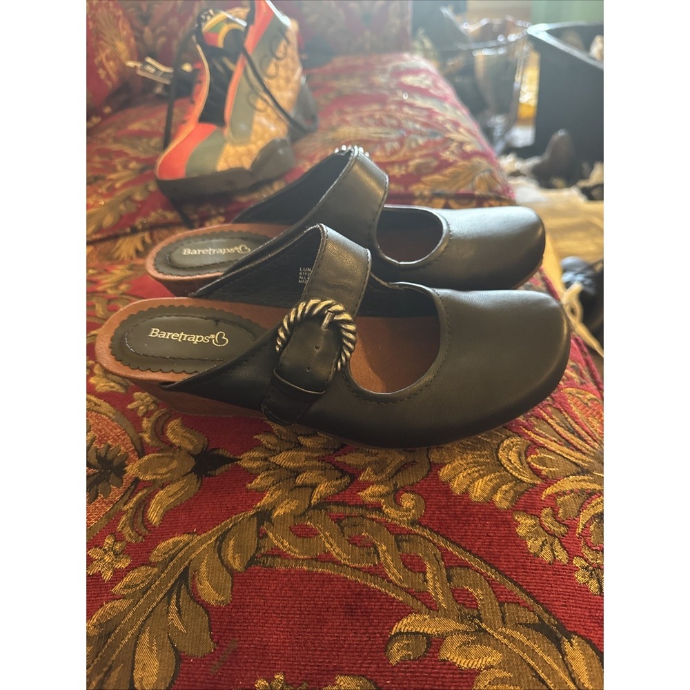 Baretraps  Luna Wedge  Mule Black Size 7.5 Women's
